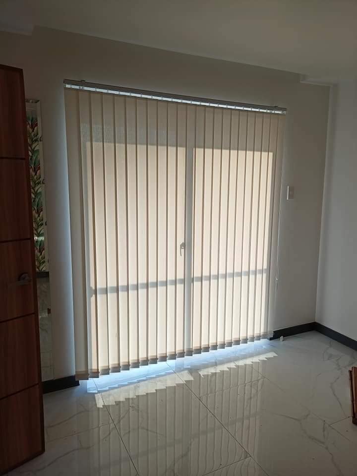 Pearl Marina Tower Window Blinds Project