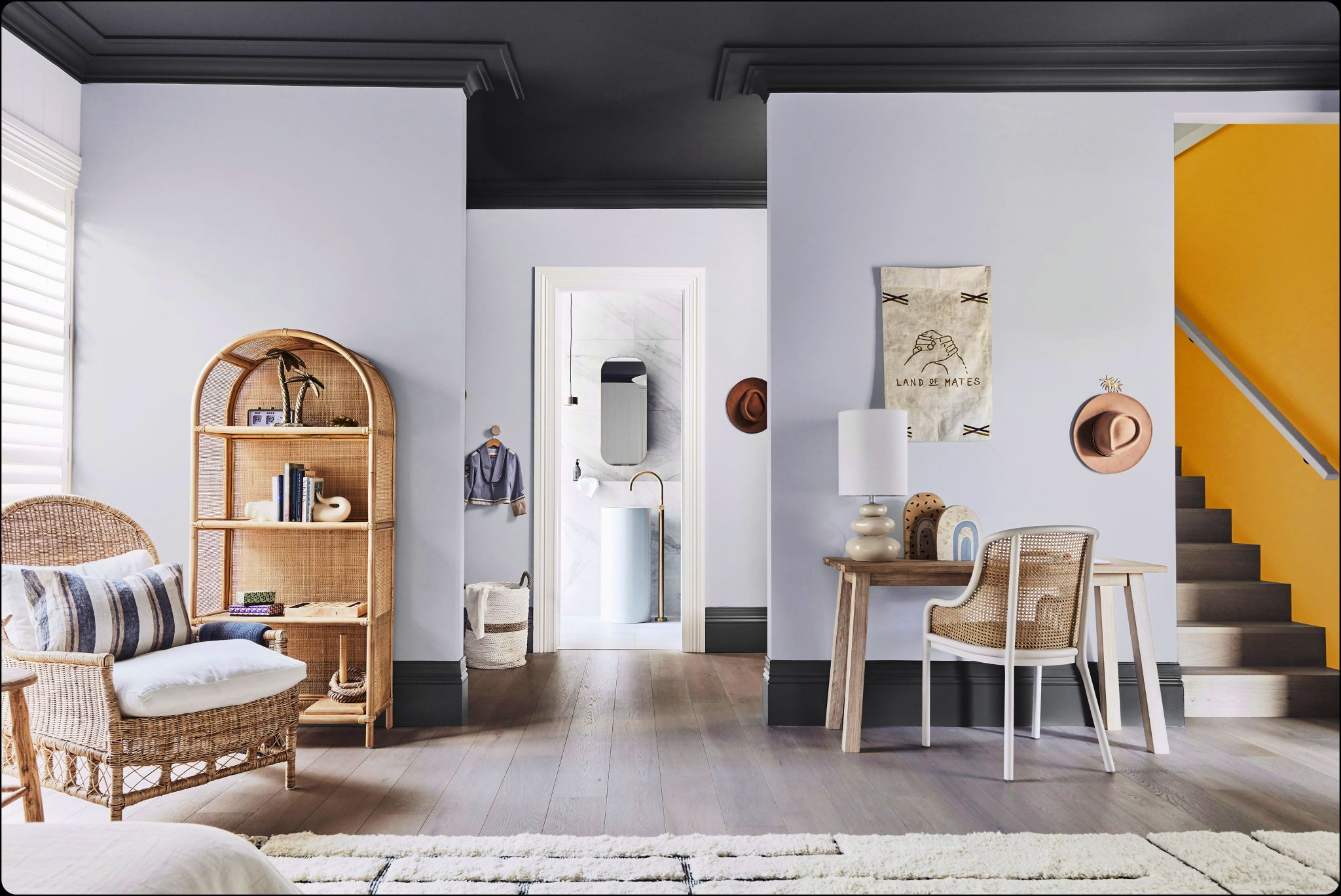 The Ultimate Guide to Choosing the Right Paint Colors for Your Home